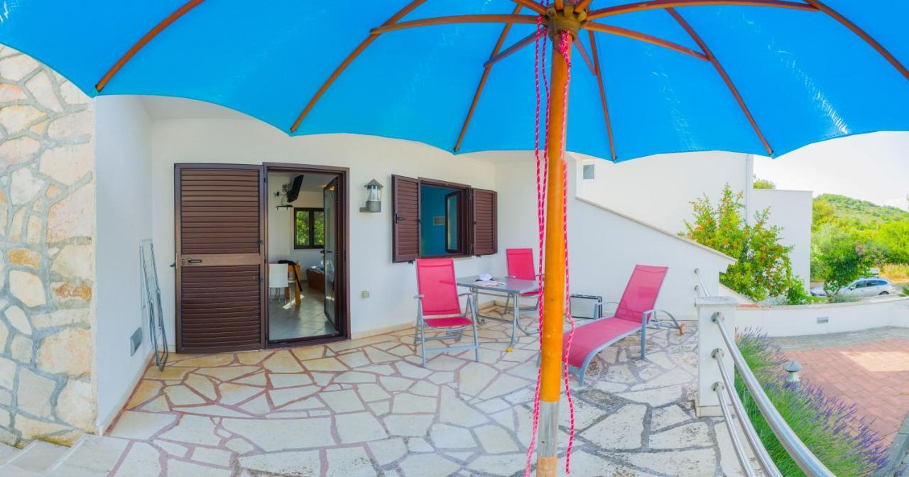 The Sea House Apartments فيس المظهر الخارجي الصورة
